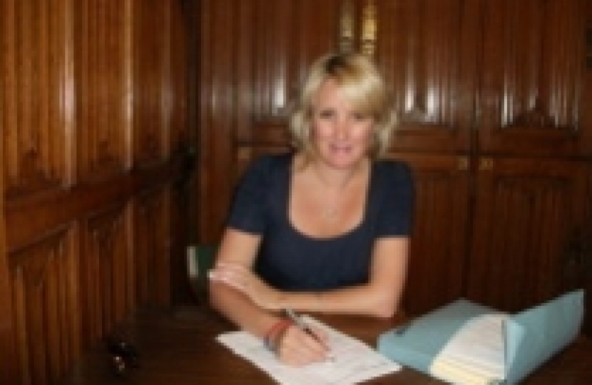 Caroline Dinenage Gosport MP